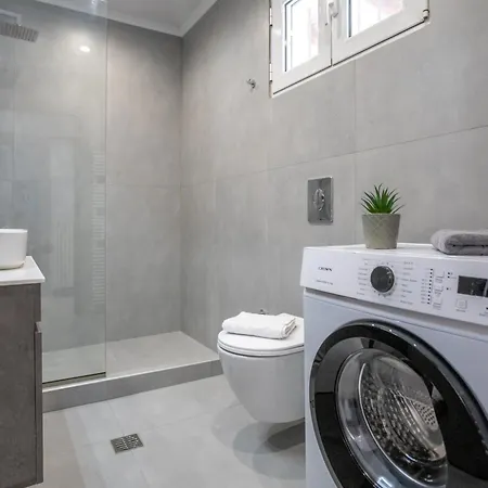 アパート Foteini's *