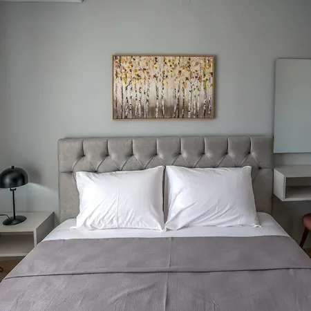 Foteini's * Nea Peramos (Macedonia)