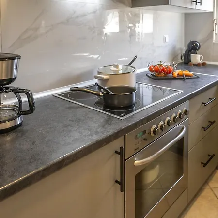 Apartment Foteini's *