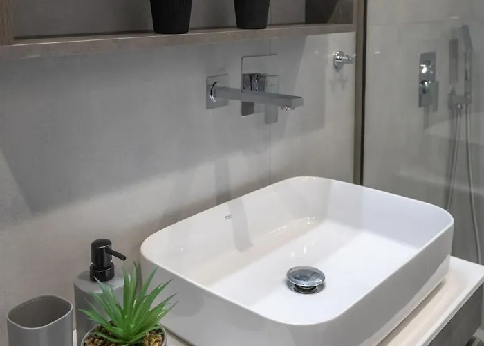 Foteini's * Néa Péramos